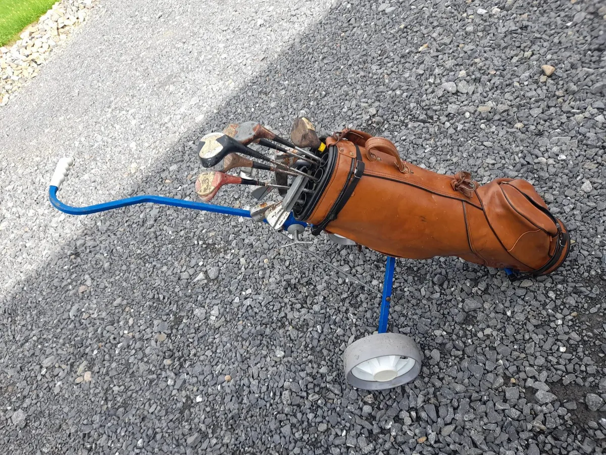 Golf Trolly Bag and Clubs - Image 1