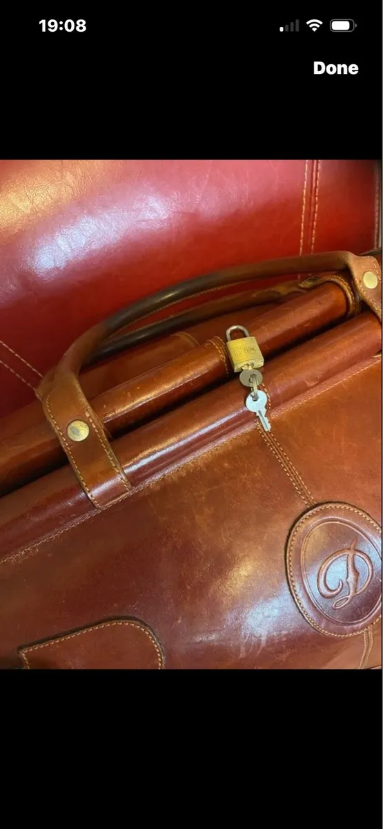 Very Large Quality Leather Hold -All - Image 3