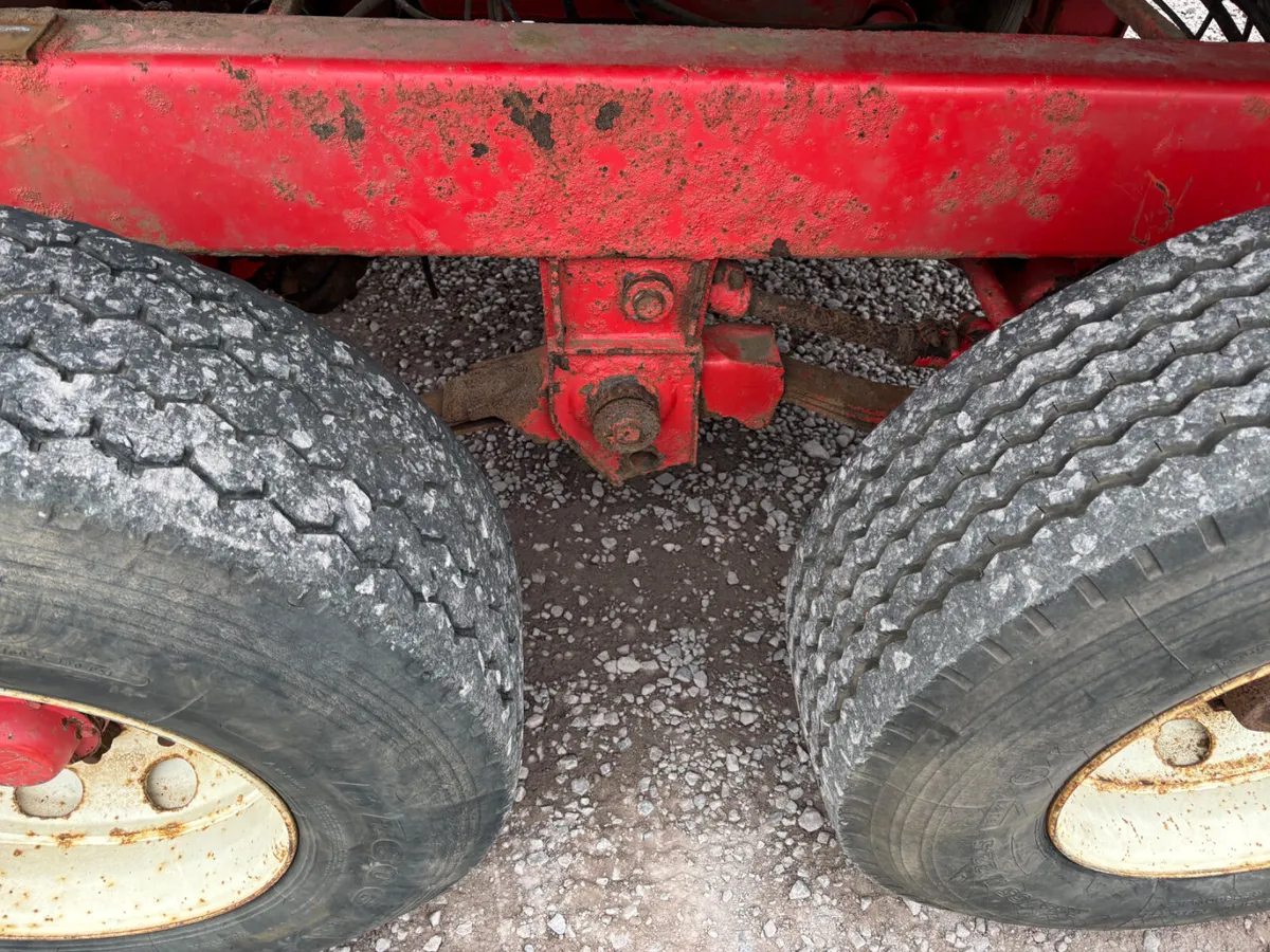 Linden agri hp14 silage trailer - Image 4