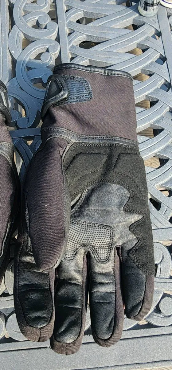 Motorcycle gloves - Image 3