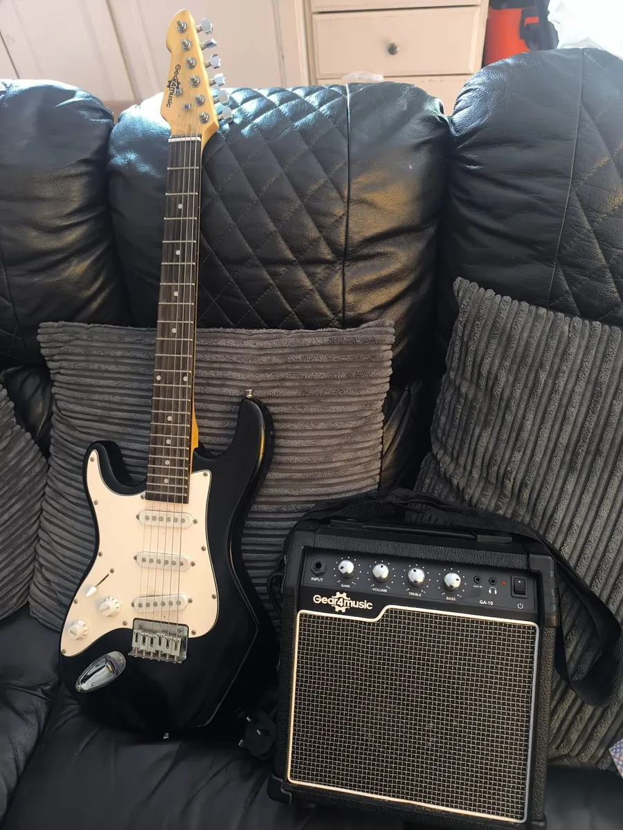 Guitar - Image 3