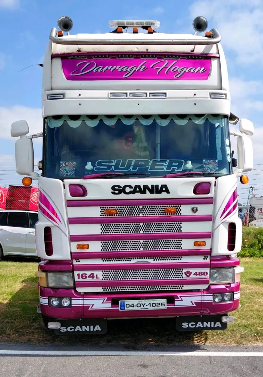 Trucks - Image 2