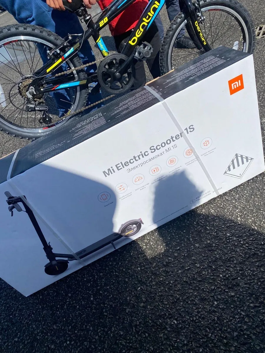 Xaomi Mi Scooter 1S - Image 1