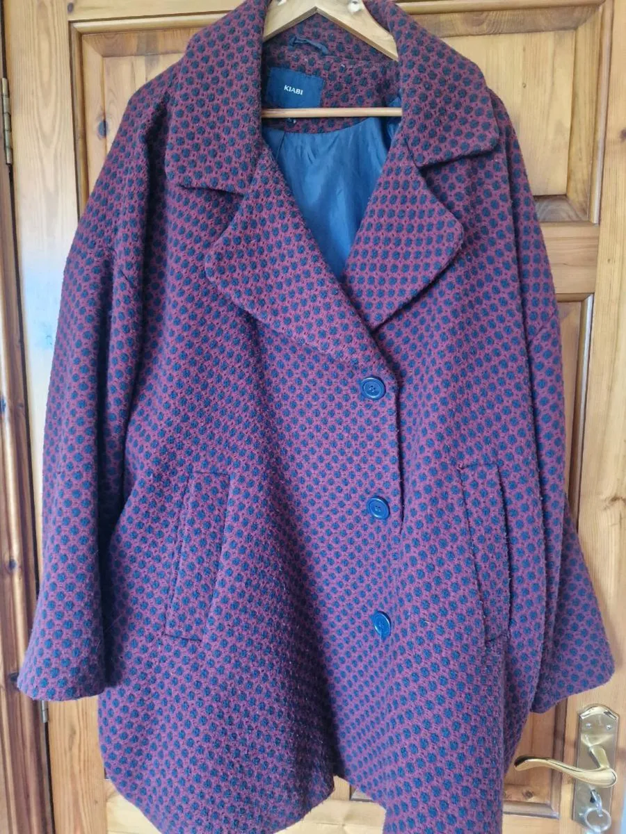 New winter fully lined coats sz 28/30 - Image 1