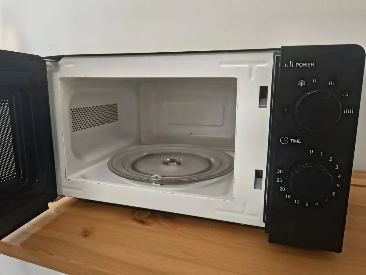 Microwave oven - Image 3