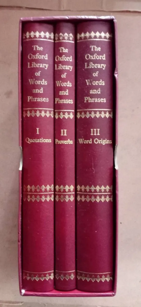 Oxford Library of Words and Phrases Three Volumes - Image 1