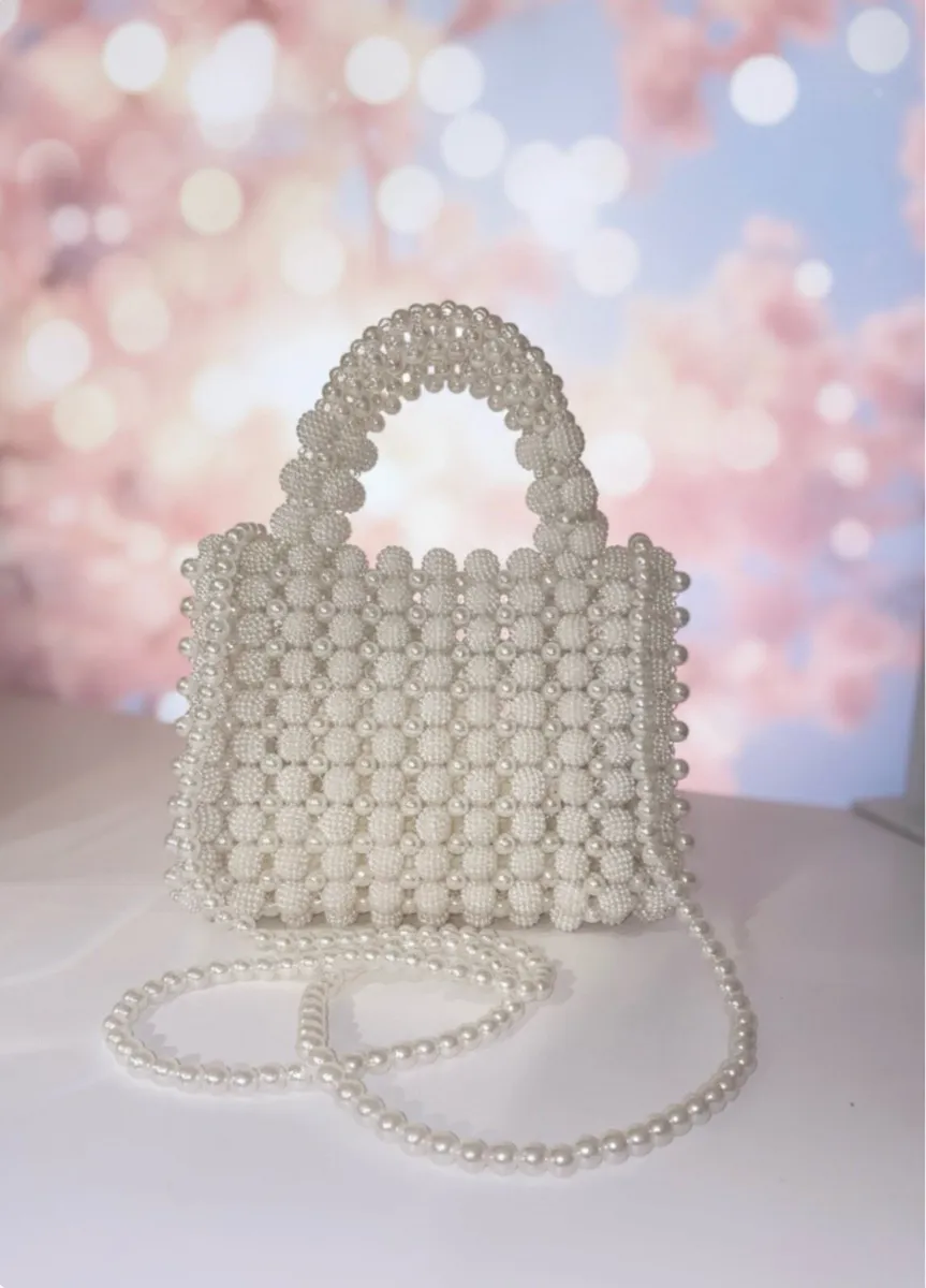 Handmade pearl bag - Image 1