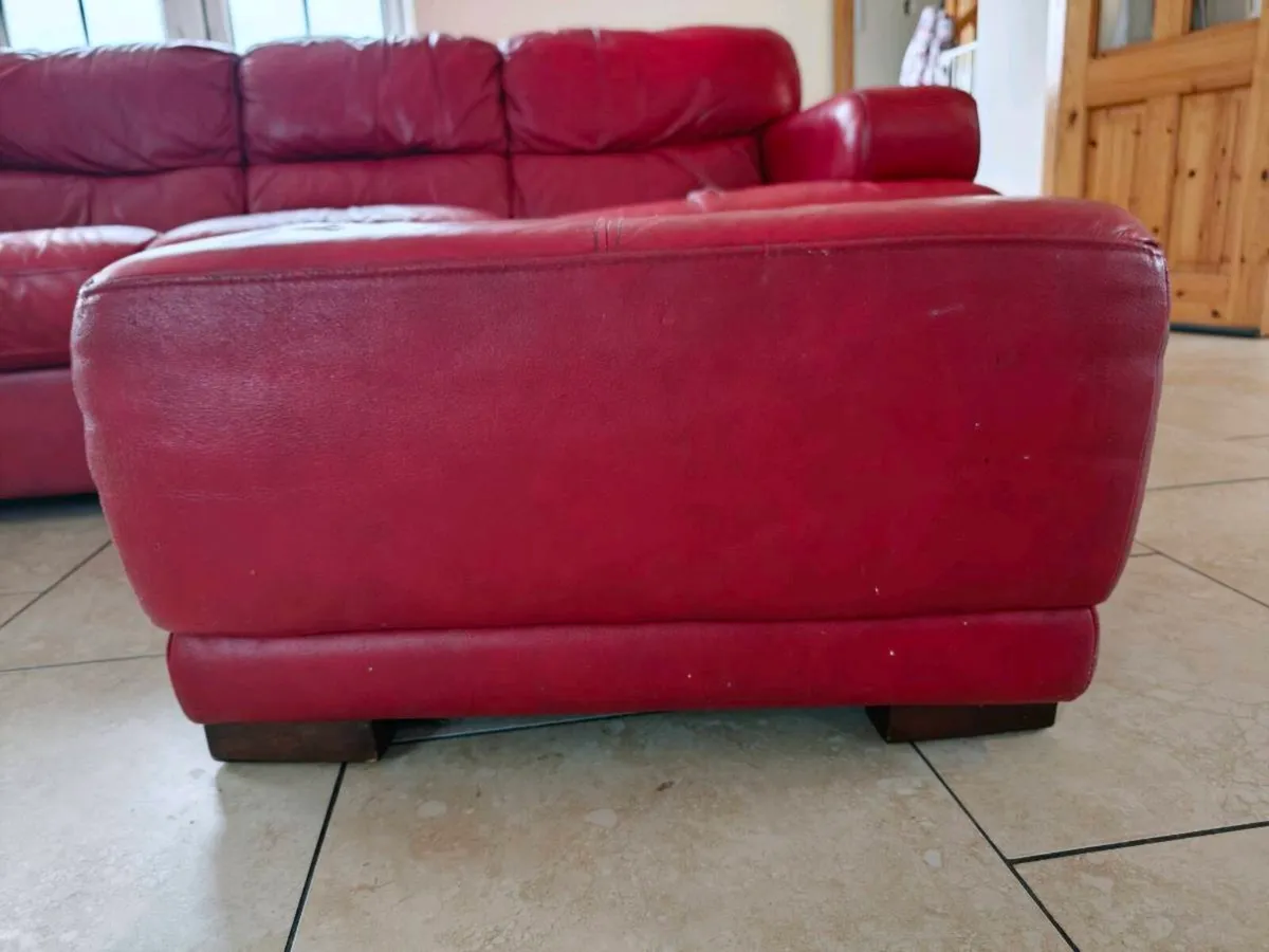 3 Seat Couch+ Armchair - Image 3
