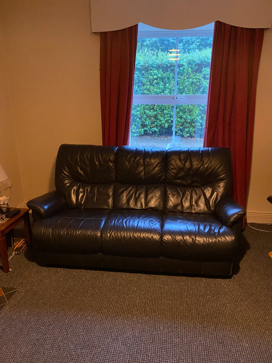 3 seater couch ( pair ) for sale - Image 2