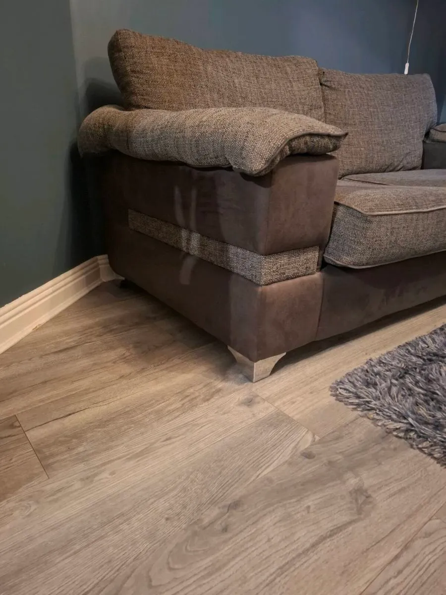 Sofa - Image 3