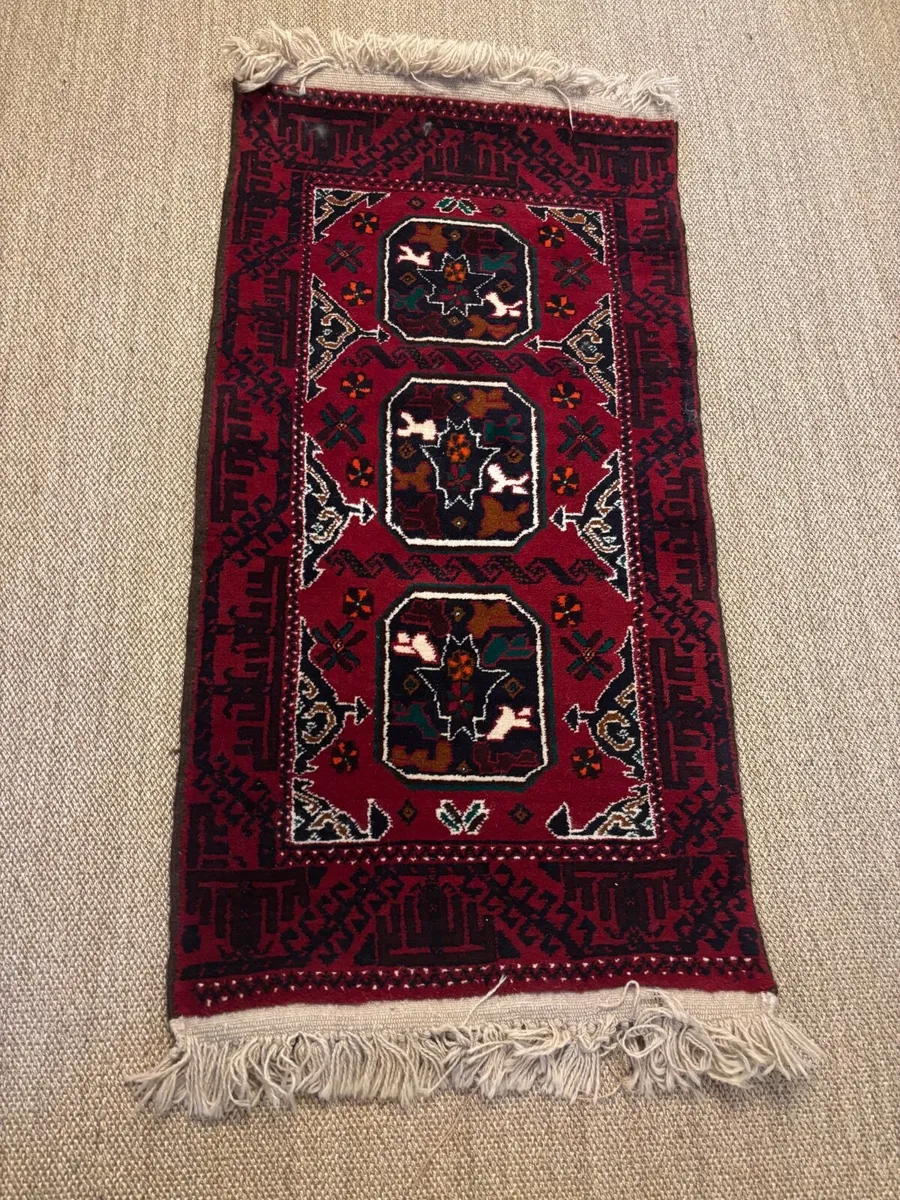 Hand made  rug - Image 1