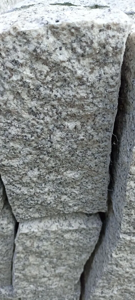 Granite Lintels - Image 1