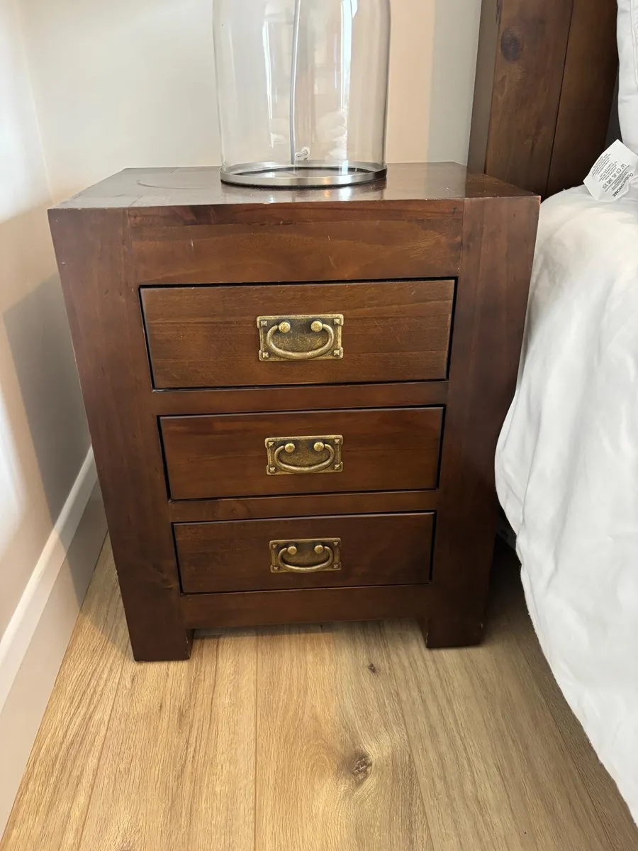 Bedroom Furniture Set - Image 2