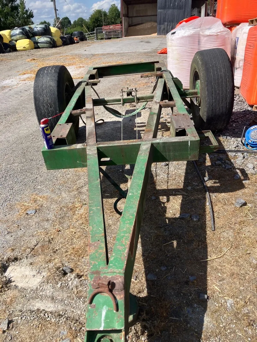 Diet Feeder. Water Trough. Trailer Chassis - Image 3