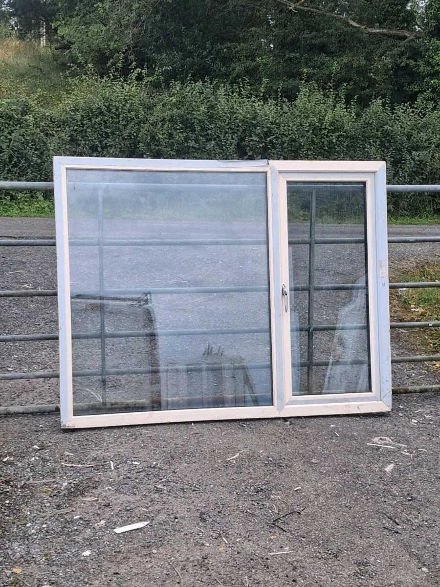 TRIPLE GLAZED WINDOW - Image 2
