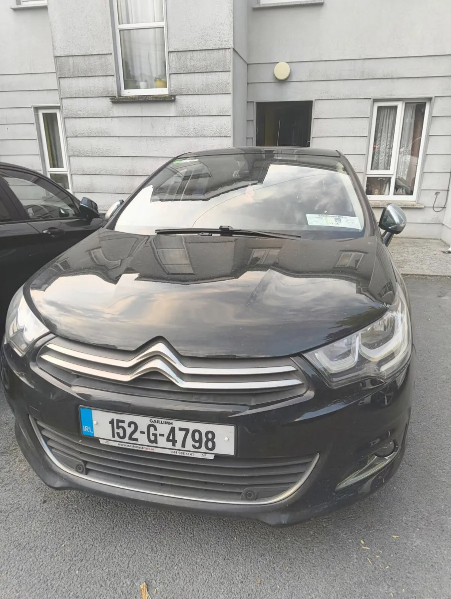 2015 (152) Citroen C4 petrol automatic. Read Ad - Image 1