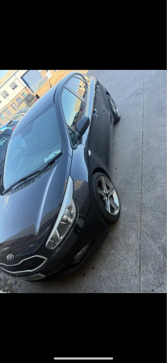 Kia ceed 2012 1.6 diesel - Image 1