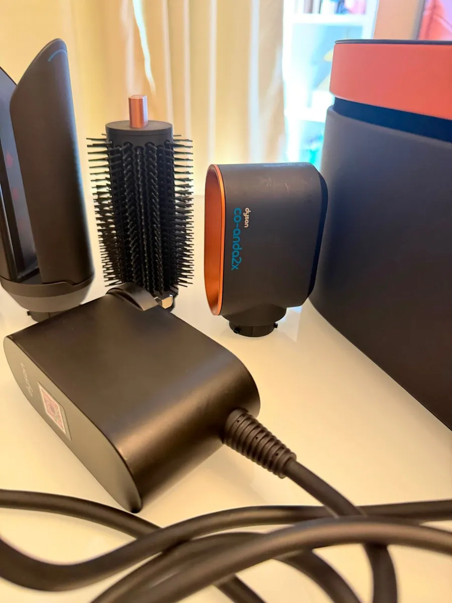 Dyson Coanda 2x Multistyler - Image 4