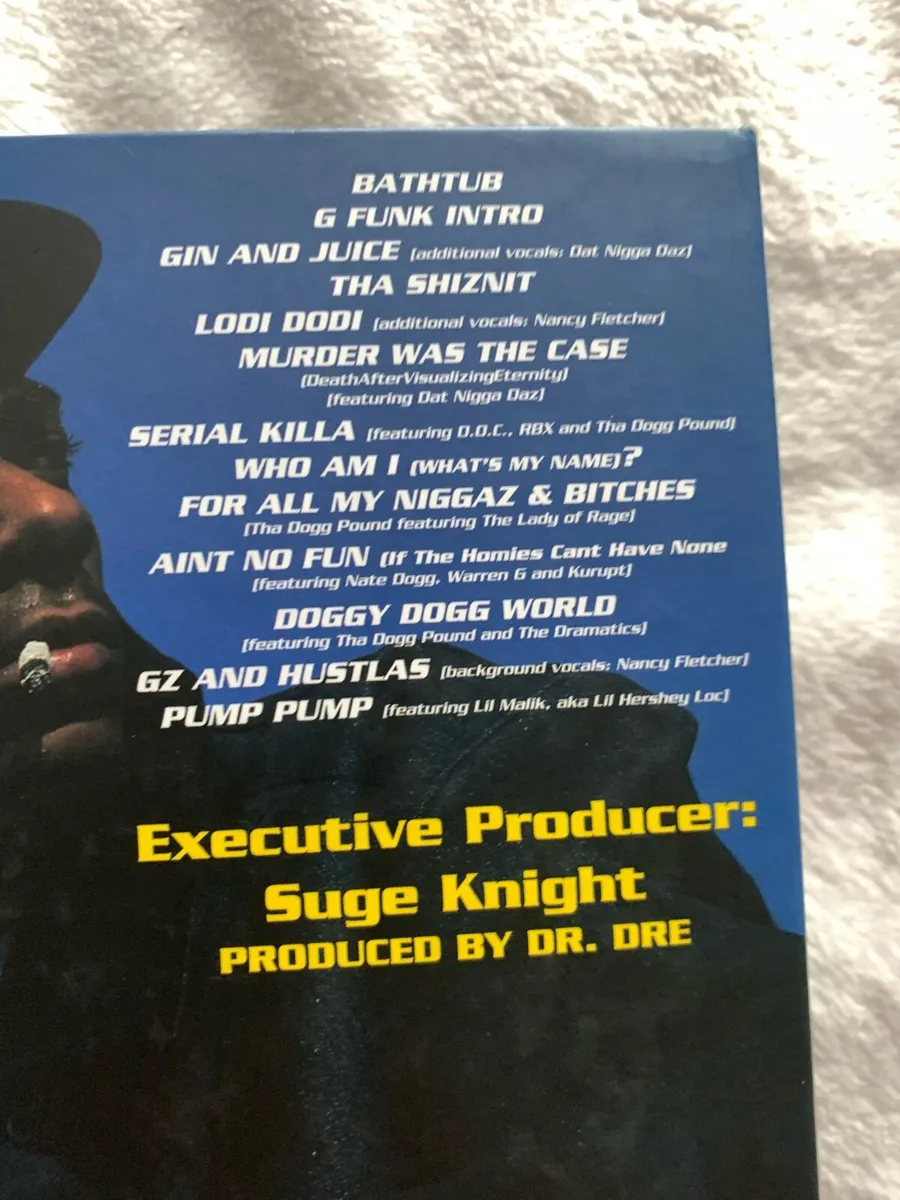 Snoop dogg box set comic and stuff - Image 4