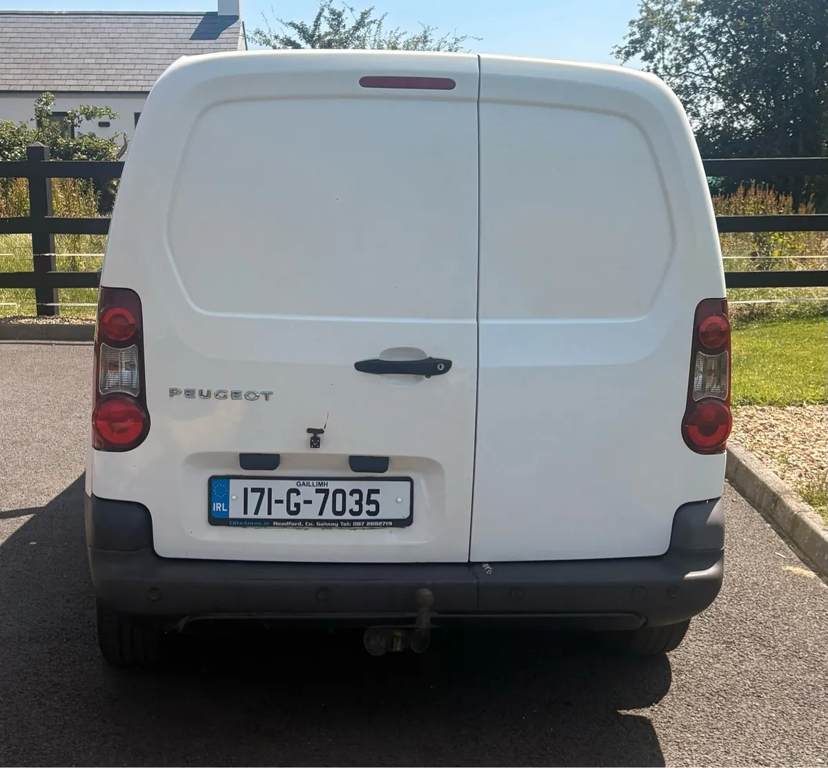 2017 Peugeot Partner - Image 4