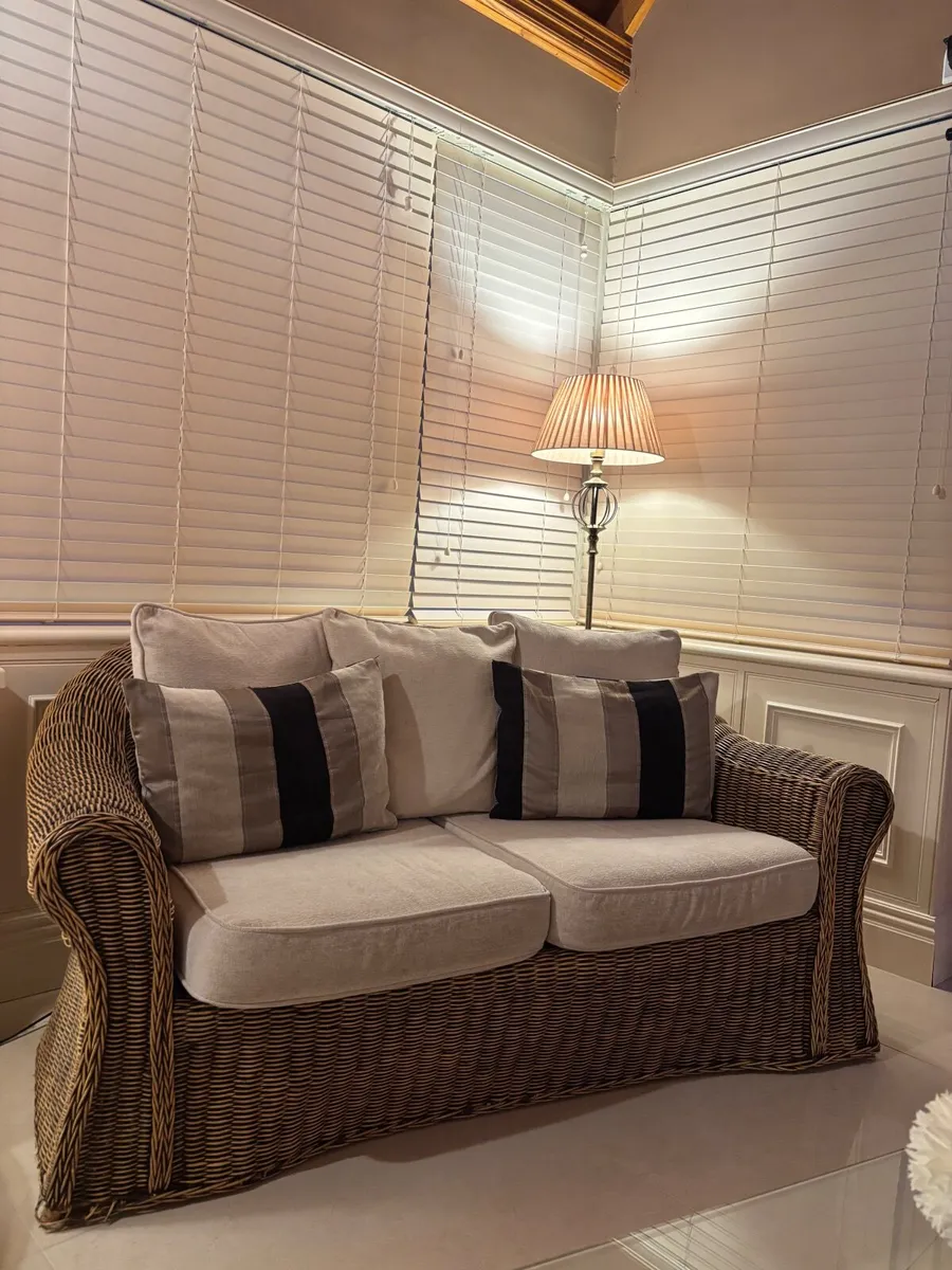 5 Piece wicker cane set - Image 1