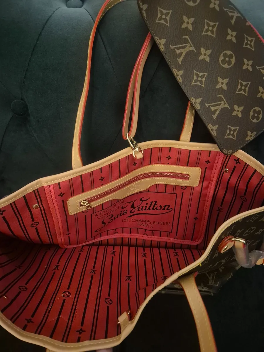 Louis Vuitton Handbag - Image 4