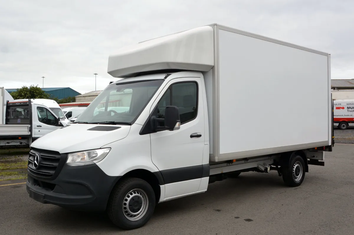 Mercedes-Benz Sprinter Luton Box & Alloy Tail Lift - Image 1