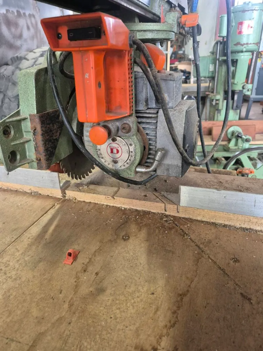 Dewalt radial arm saw 230v - Image 3