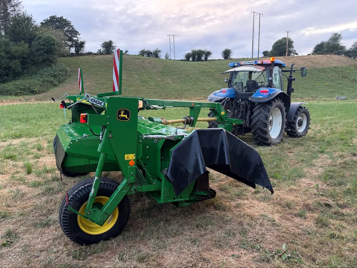 John Deere 1365 Mower Conditioner 2019 - Image 4