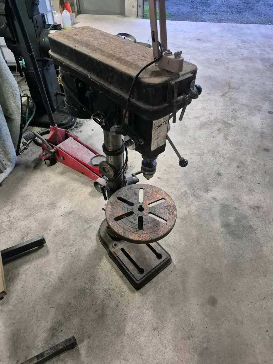 Bench top pillar drill - Image 2