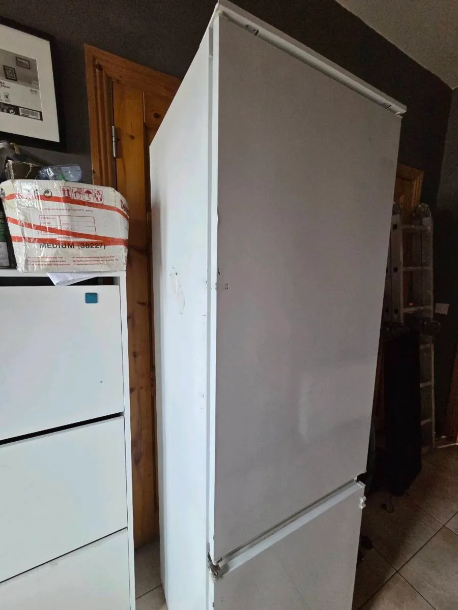 Fridge freezer Electrolux - Image 1