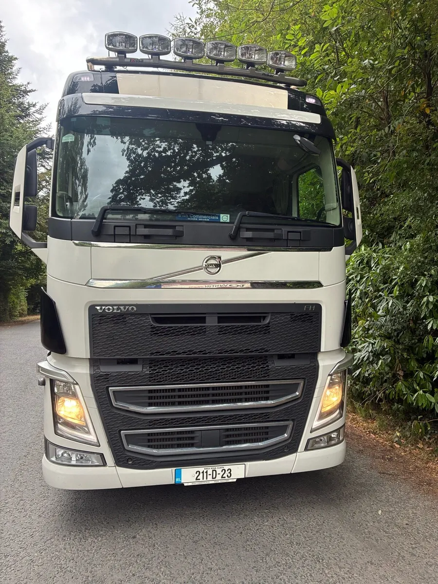 Truck - Image 2