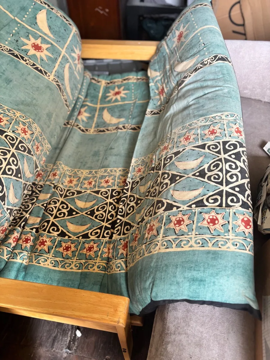 Futon - Image 1