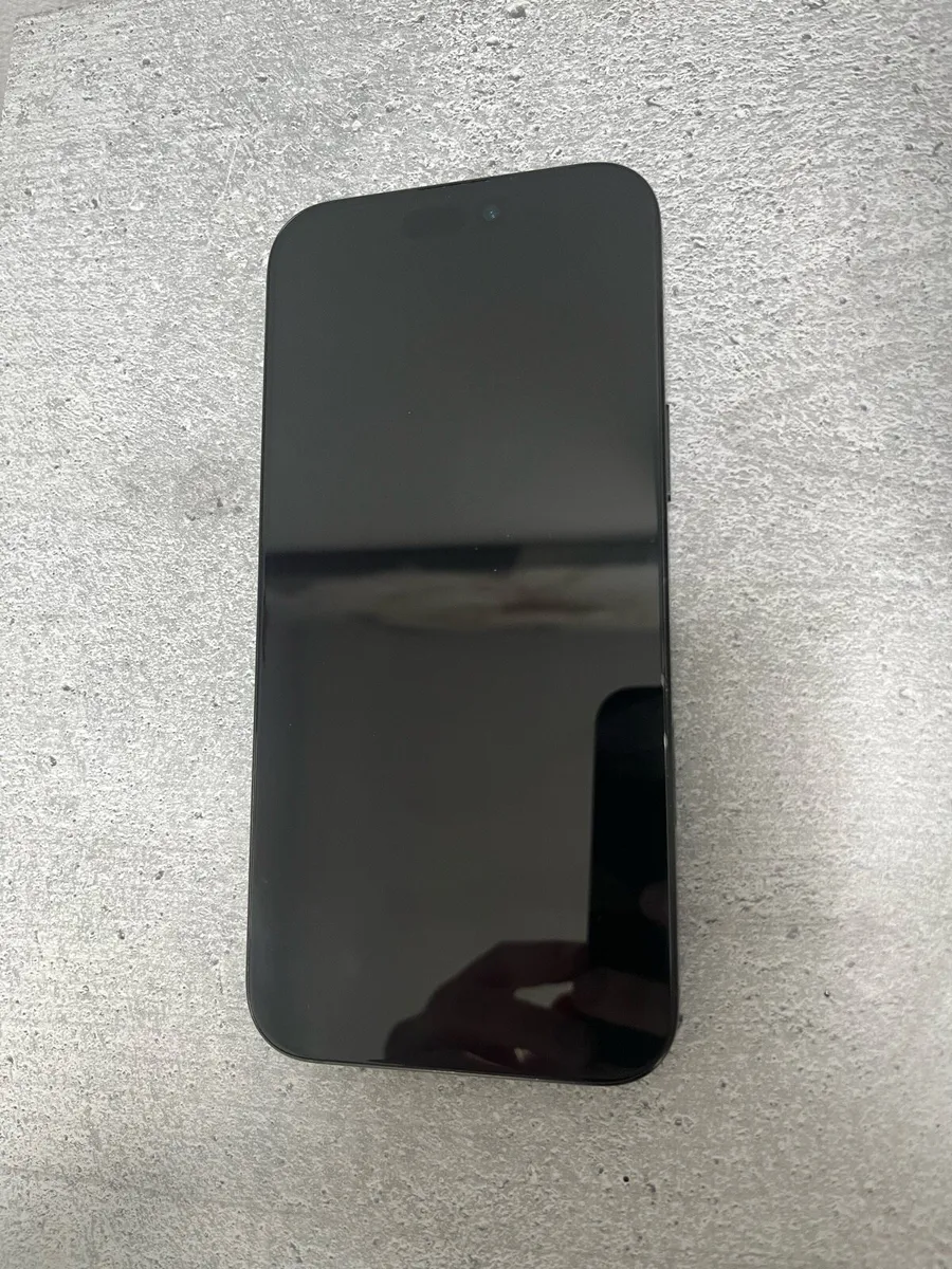 iPhone 16 Pro Max - Image 1