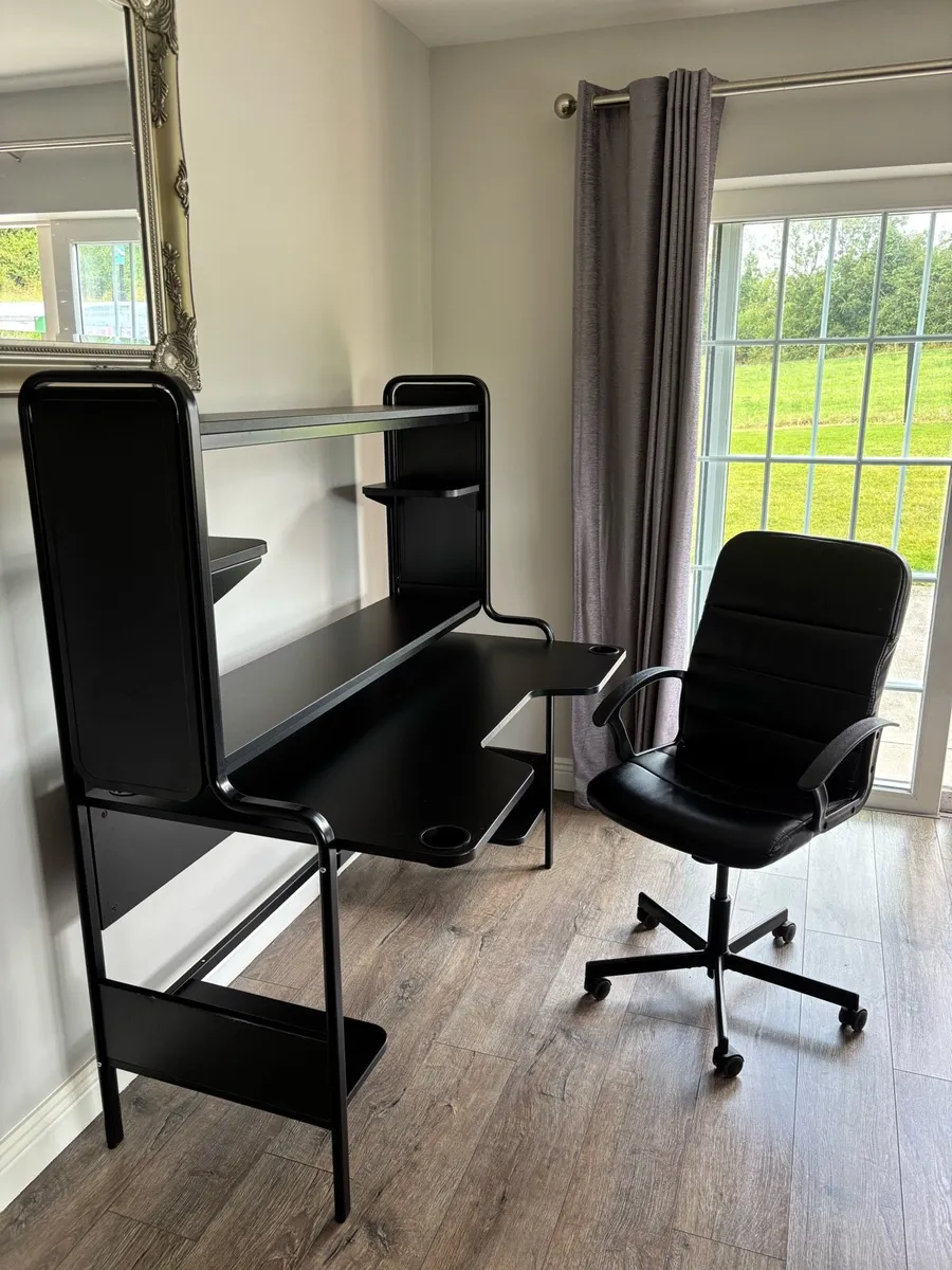 Computer / Gaming Desk - Image 1
