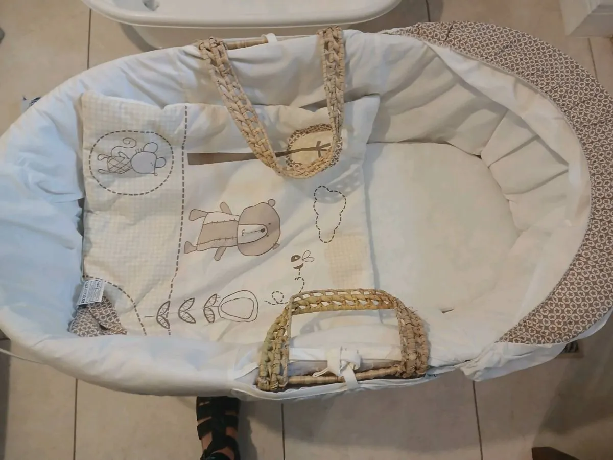 Moses Basket - Image 2