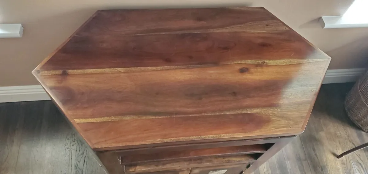 Cabinet - Image 2