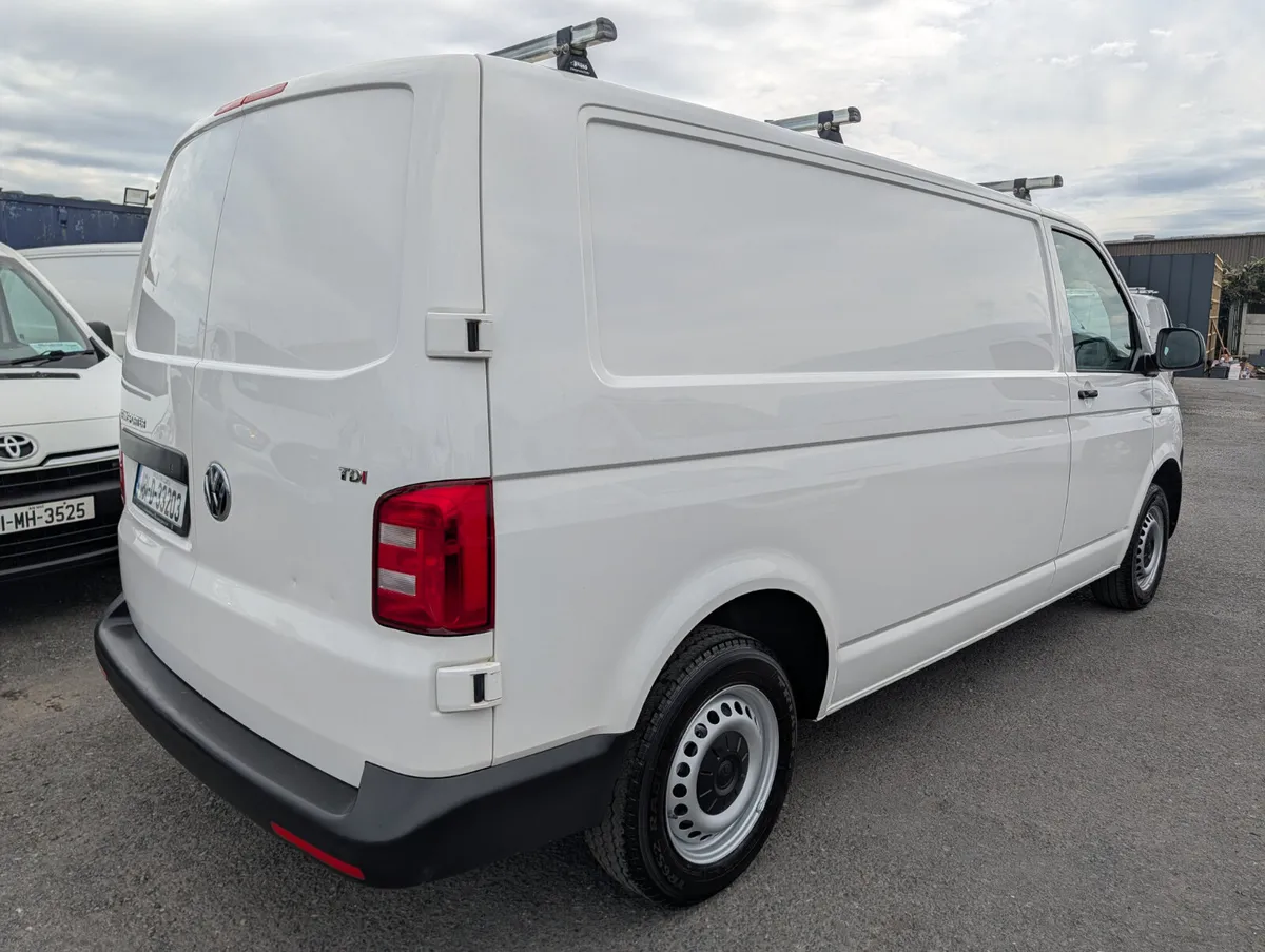 Volkswagen Transporter 150 hp 6 speed - Image 4