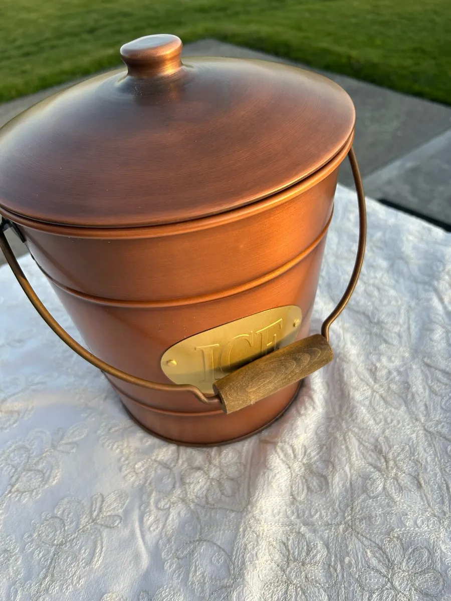 Large Ice bucket - Image 1