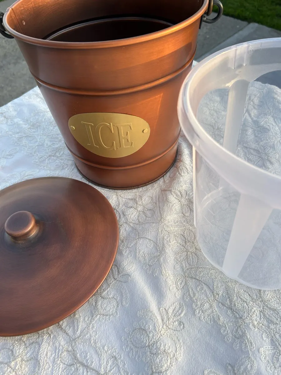 Large Ice bucket - Image 2