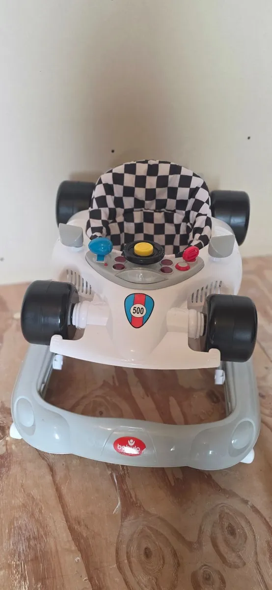 Baby walker - Image 1