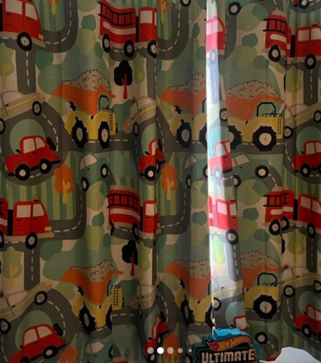 Kids bedroom items - Image 3