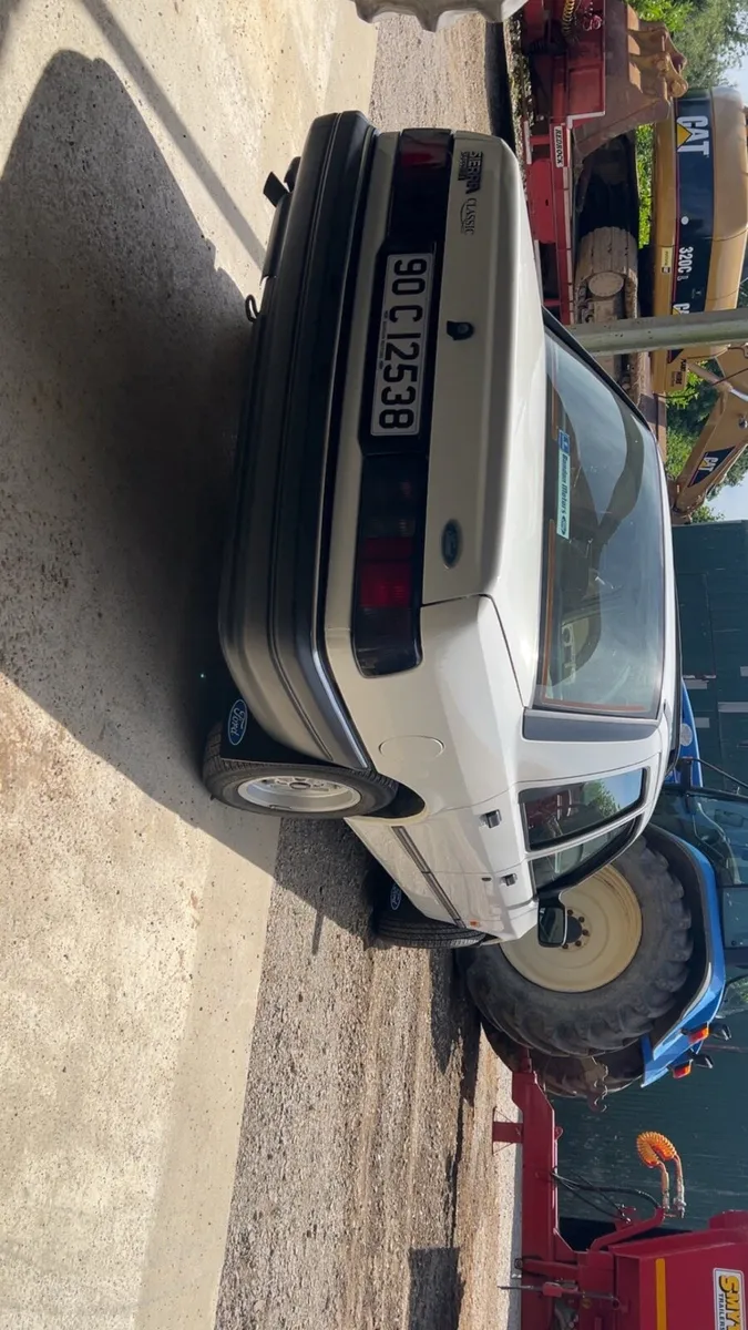 Ford Sierra - Image 2