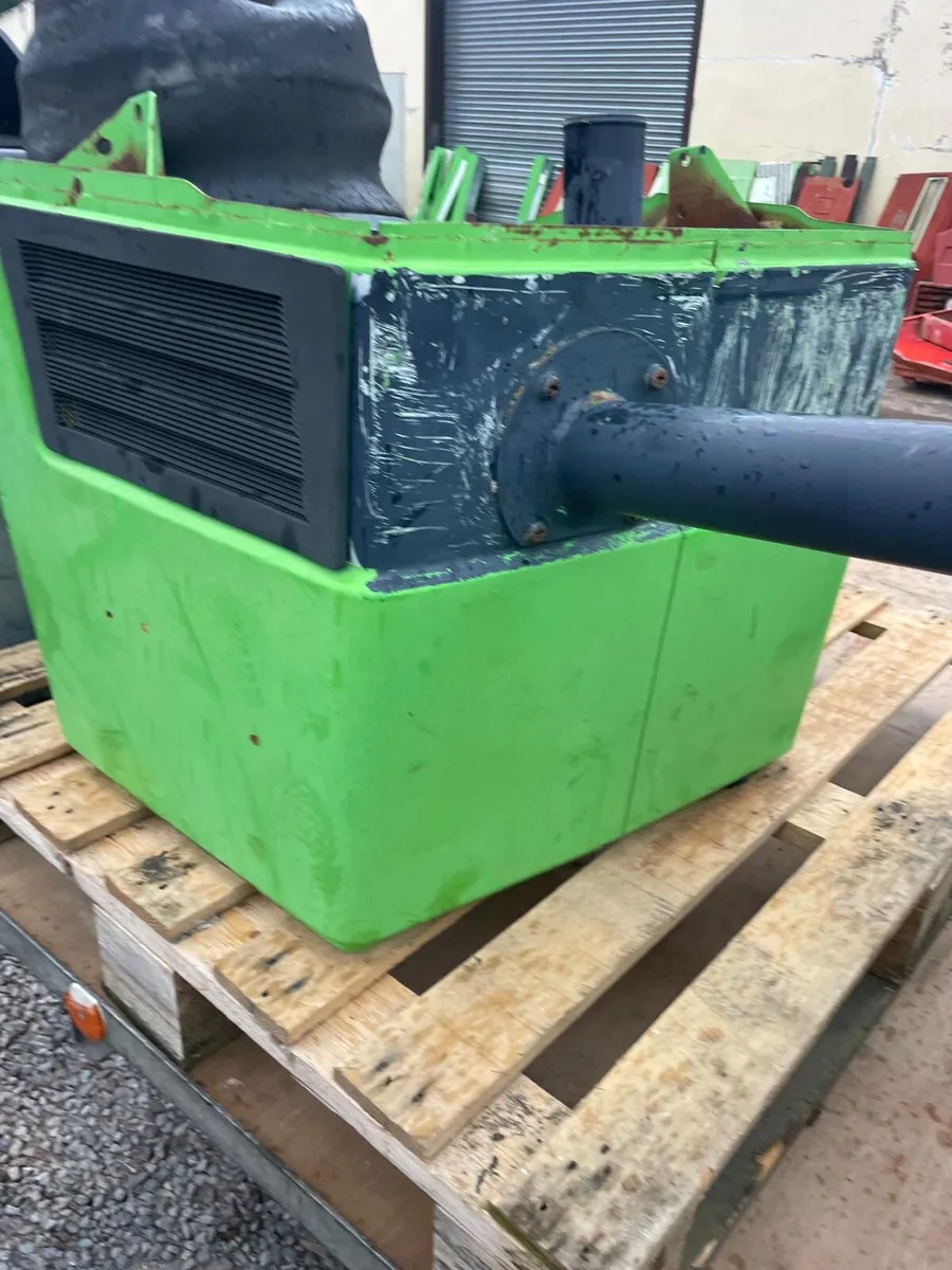 Deutz Nose Cones & Side Panels - Image 1