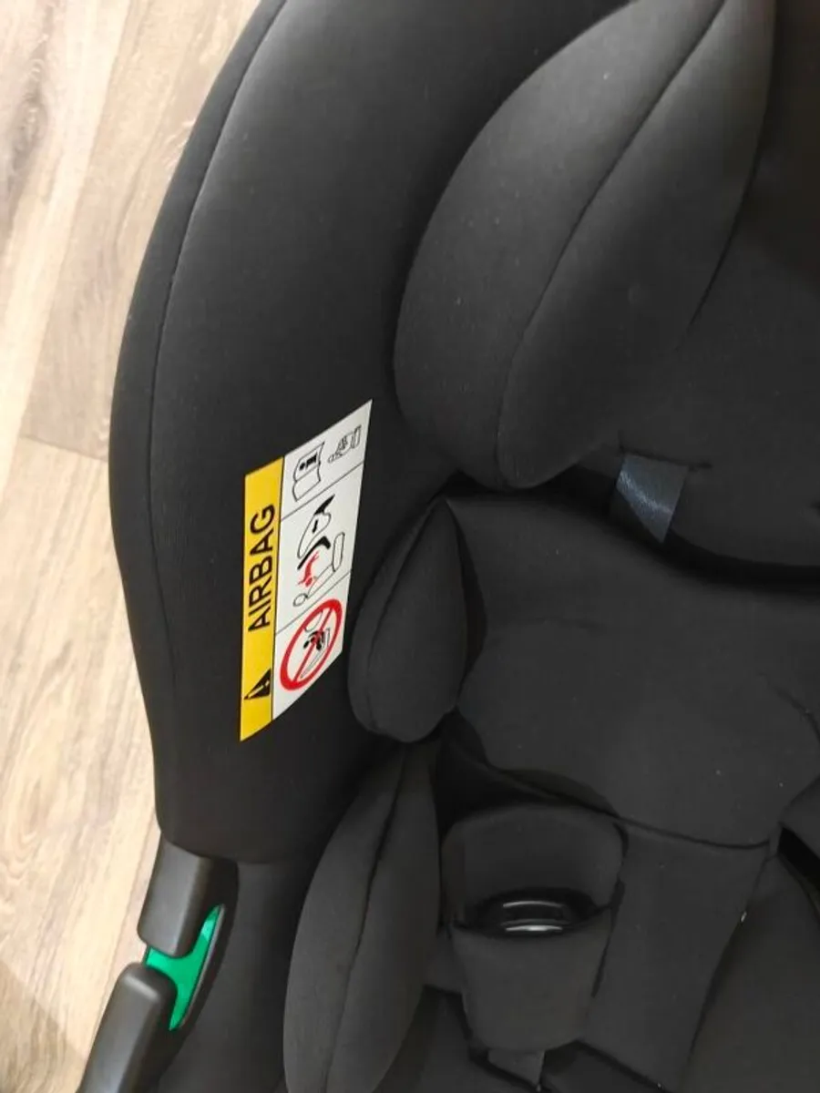 Baby Cot + Foam + Car Seats (2no) + Baby Carrier sling - Image 3