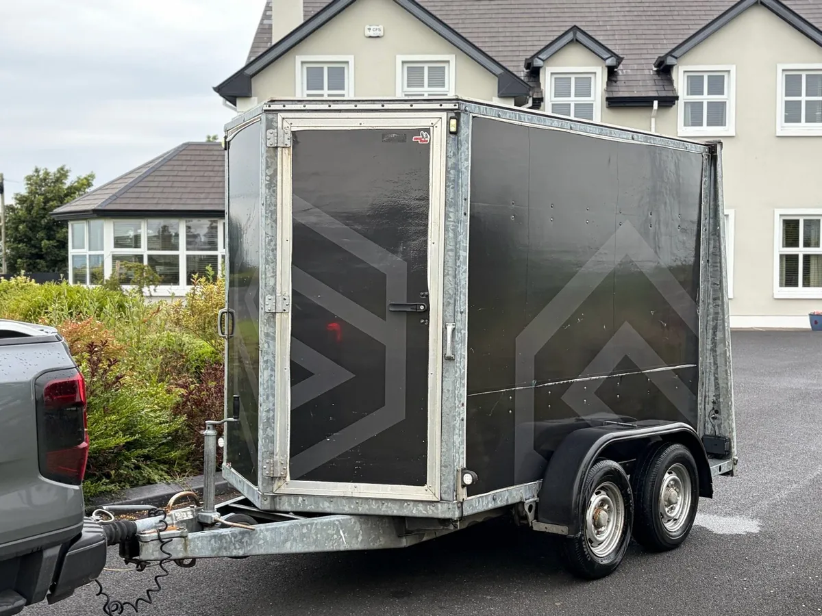 8x5 Ifor Williams Box Trailer - Image 1
