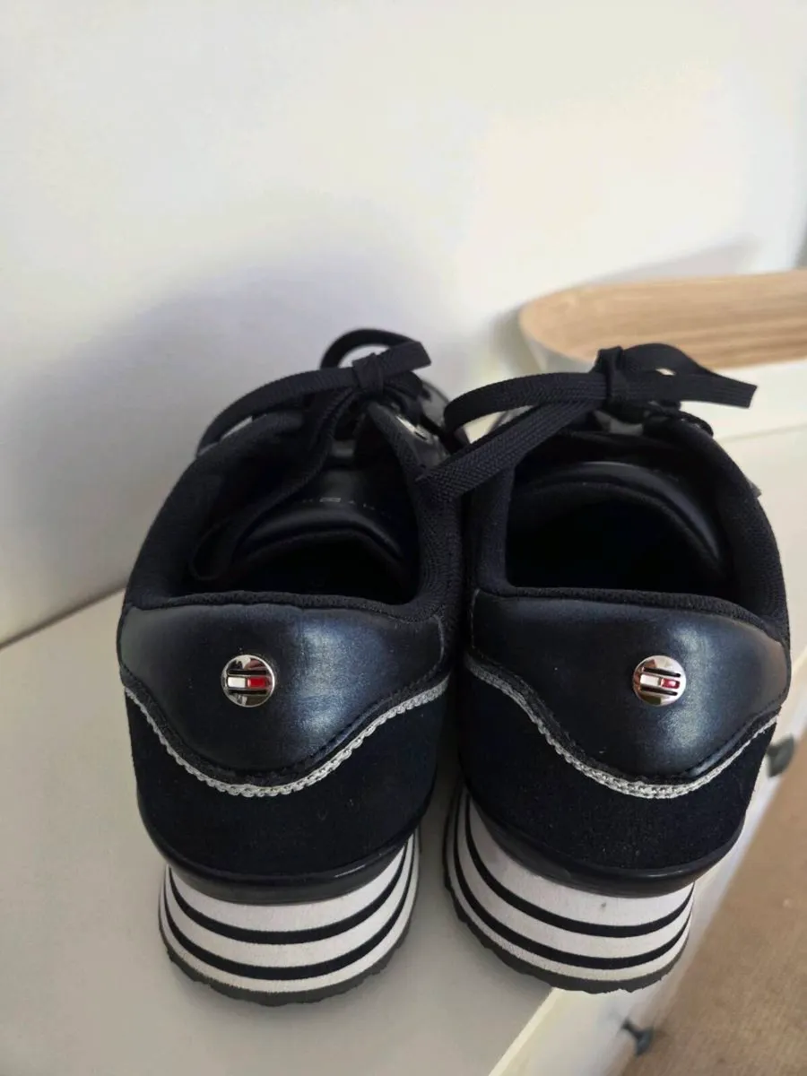 Tommy Hilfiger Casual Shoes - Image 4
