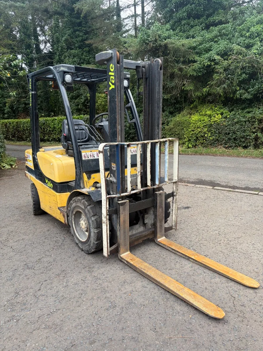 Forklift 3 ton - Image 1