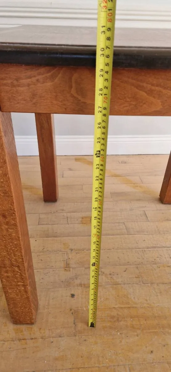 4 seater table - Image 3