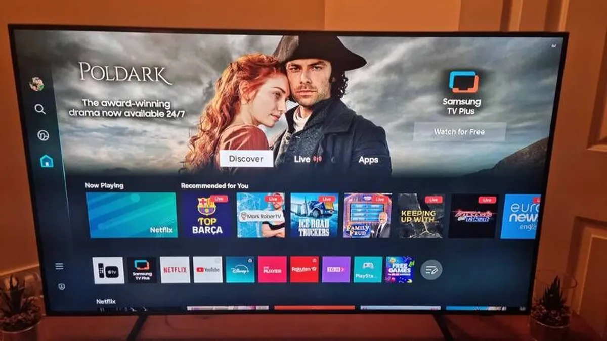 Samsung 50inch  QLED Excellent Condition  4K HDR Smart TV - Image 2